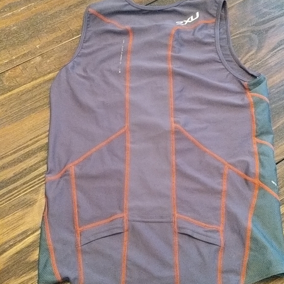 2XU  2XU Compression Tri Singlet Men's Large - Picture 7 of 10